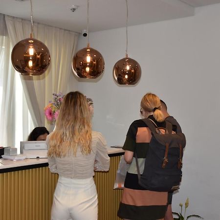 Hotel Ergi'S Durrës Zewnętrze zdjęcie