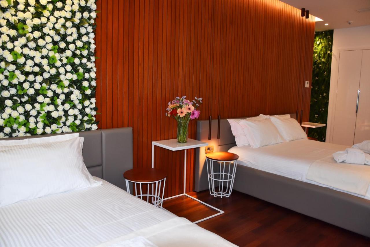 Hotel Ergi'S Durrës Zewnętrze zdjęcie