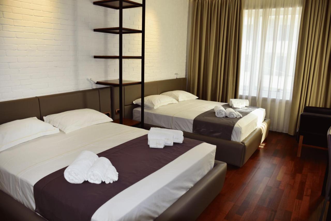 Hotel Ergi'S Durrës Zewnętrze zdjęcie