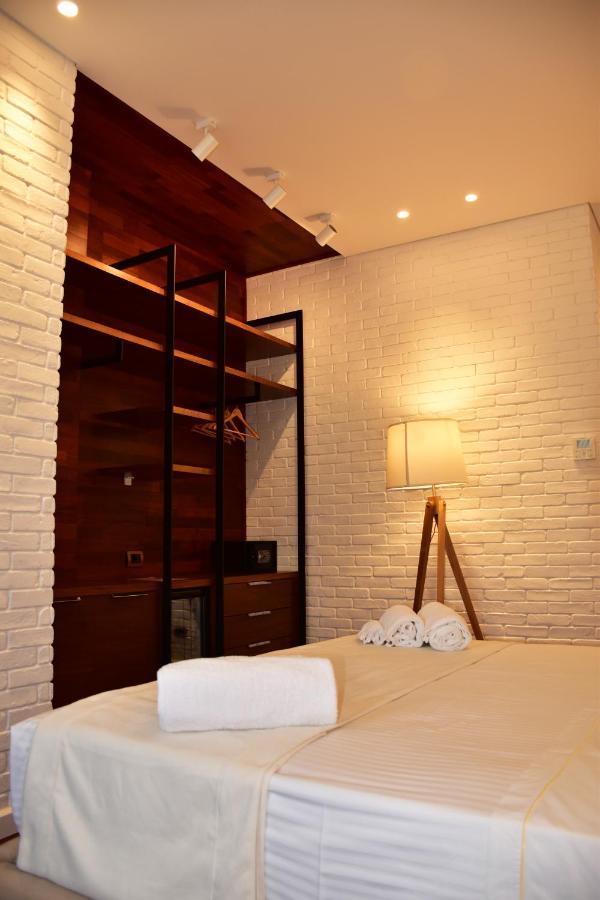 Hotel Ergi'S Durrës Zewnętrze zdjęcie